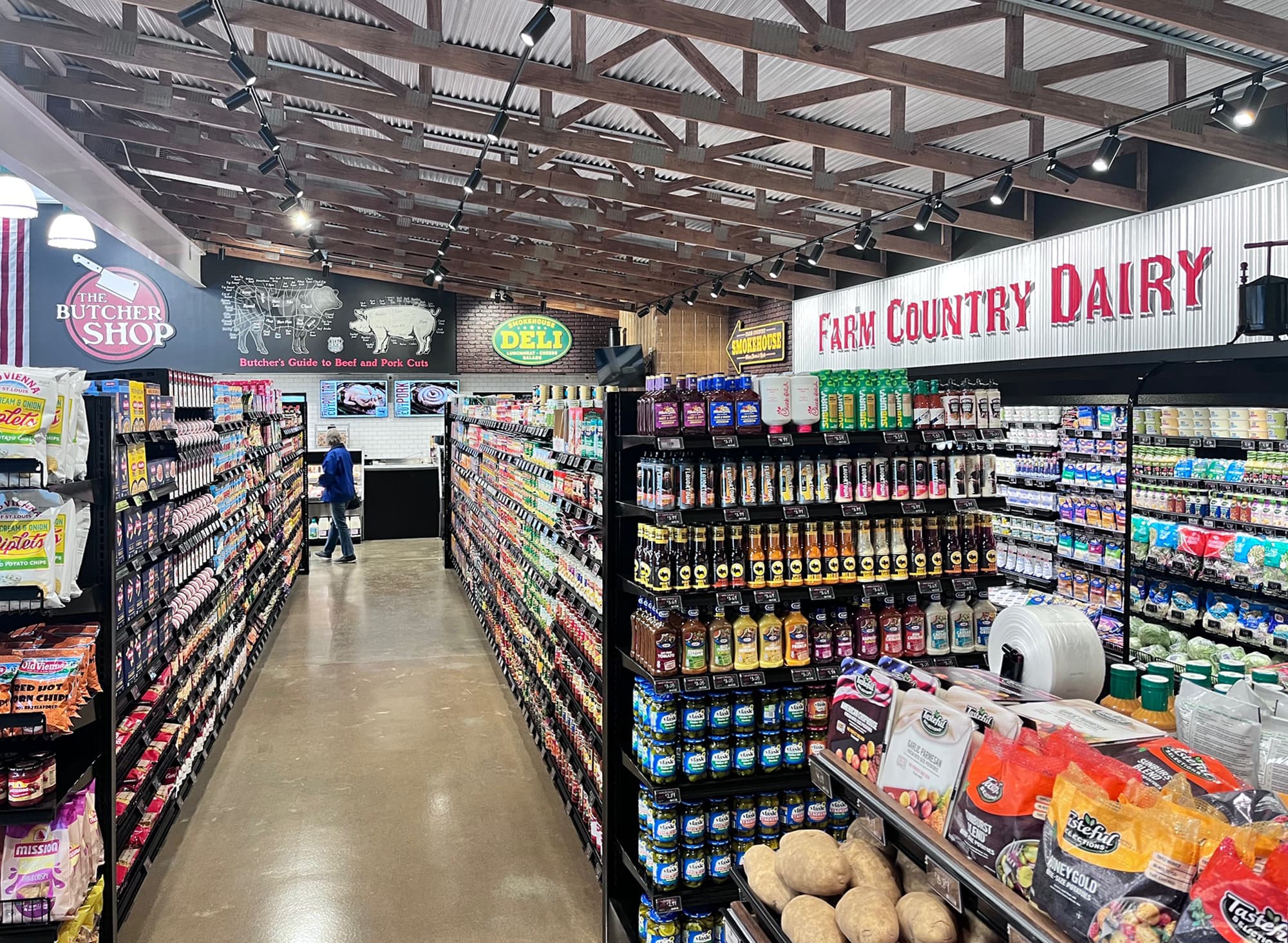 Farm Country butcher counter and meat case in Union, Missouri